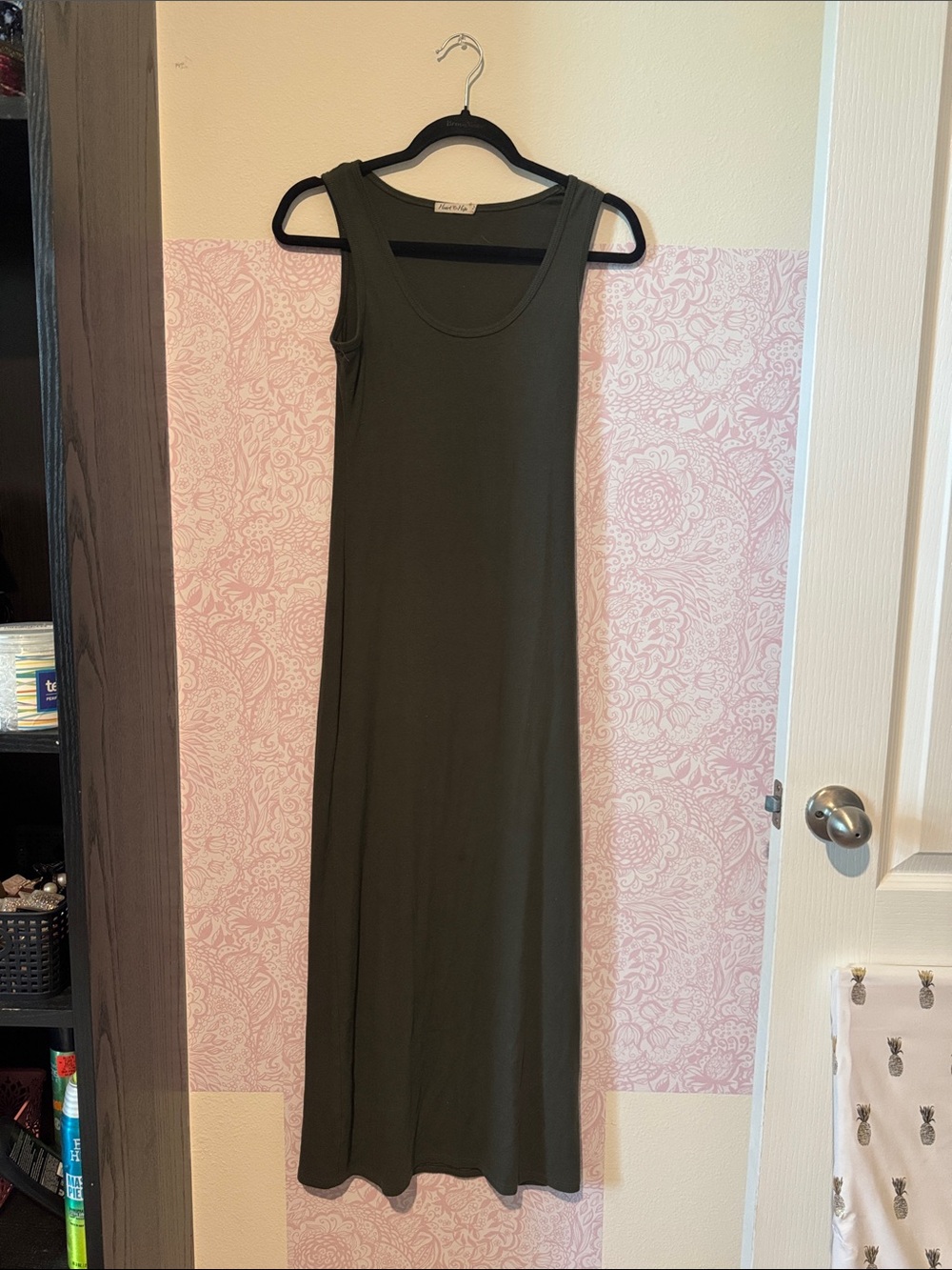 Heart & Hips Olive Green Sleeveless Maxi Dress
